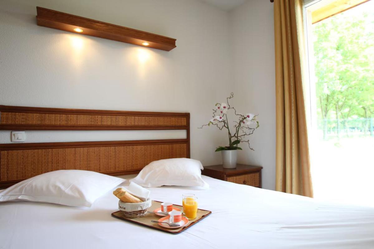 Domaine D'Agrippa Valence Hotell Chateauneuf-sur-Isere Exteriör bild