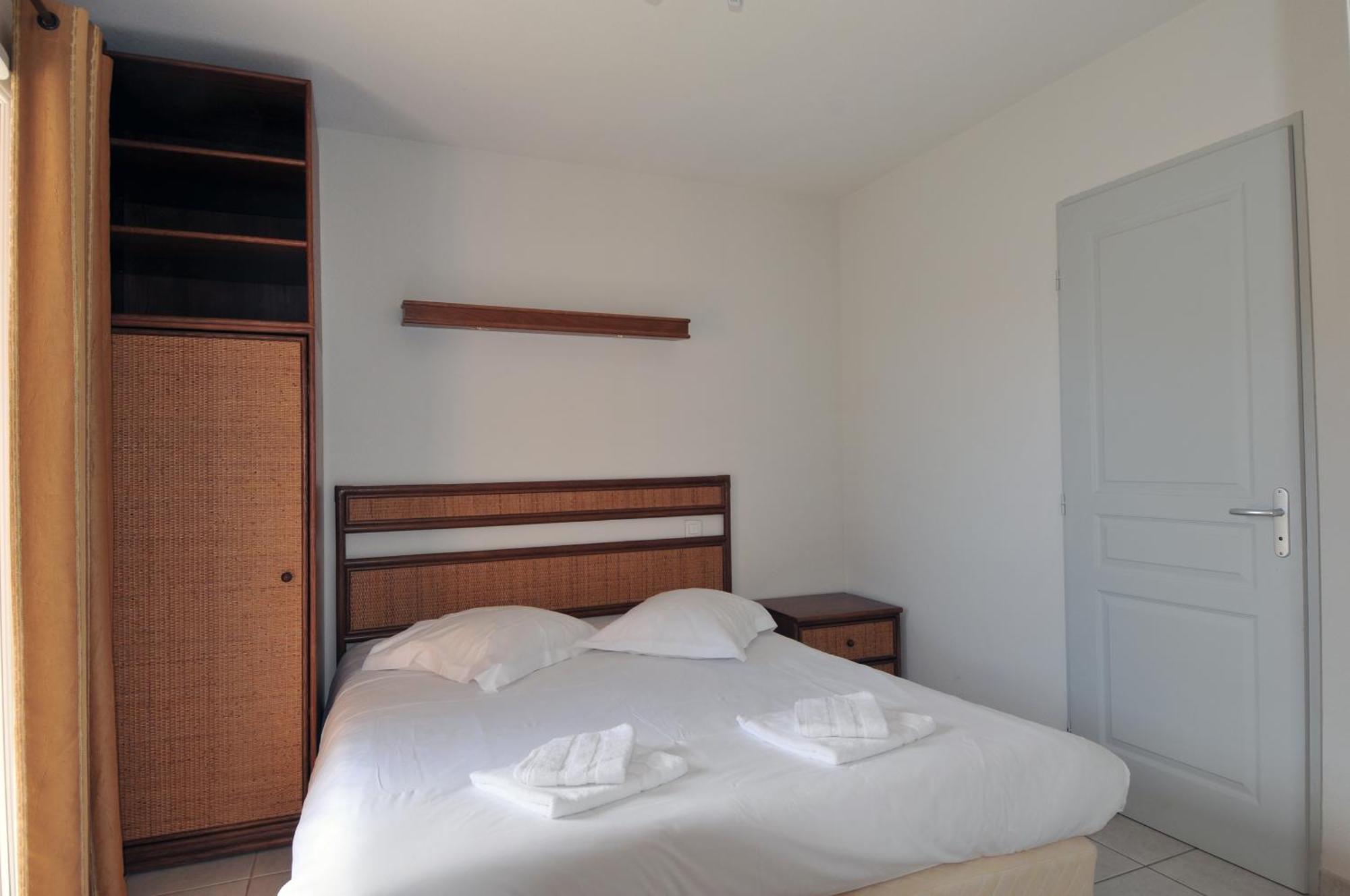 Domaine D'Agrippa Valence Hotell Chateauneuf-sur-Isere Exteriör bild